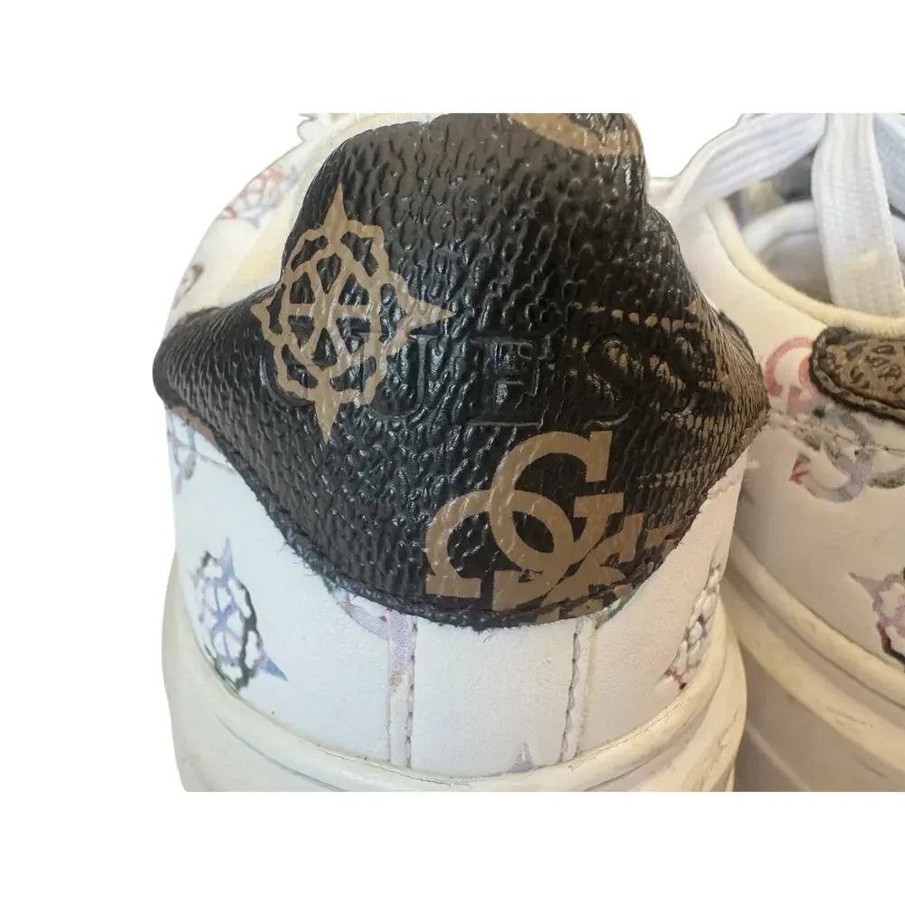 GUESS Denesa Platform Sneakers Chunky Treaded Shoes Womens Size 6 Casual White